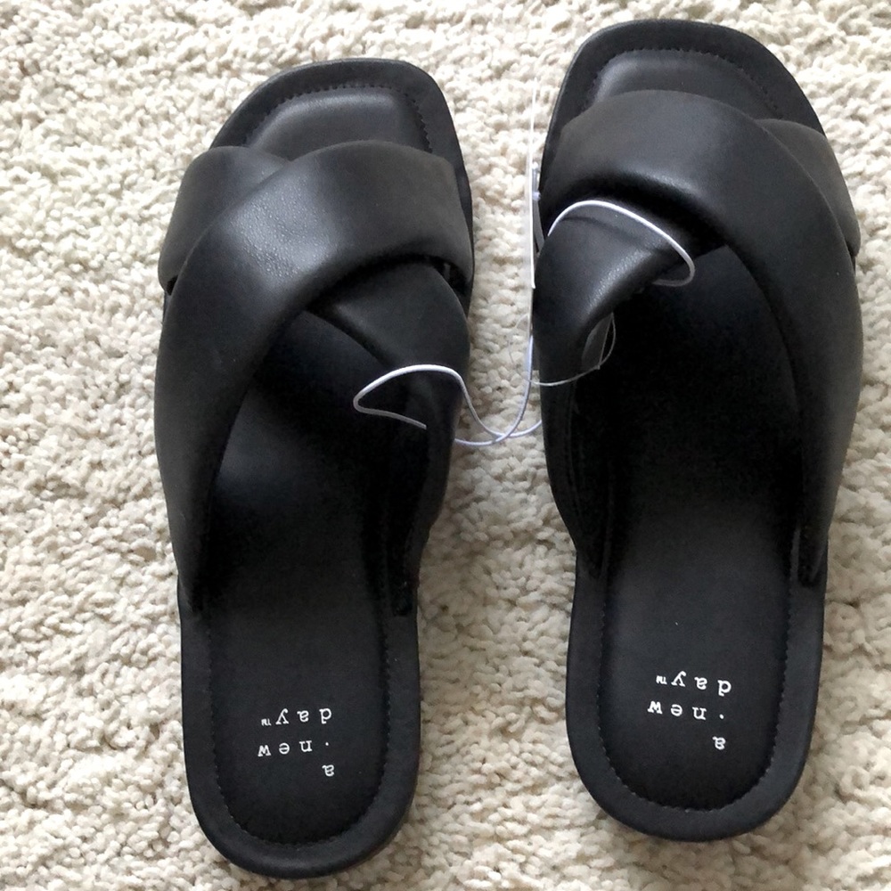 Daisy crossband slide sandals
